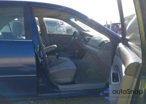 2005 Toyota Camry Le из США, поврежденный, VIN 4T1BE32K15U412756